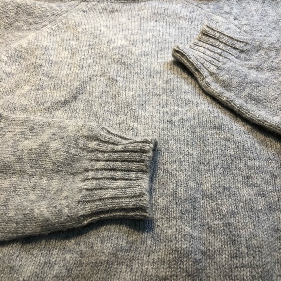 Vintage 100% Wool V Neck Unisex Sweater Glenayr Kitten Factory Lanark Ontario S - Picture 4 of 12